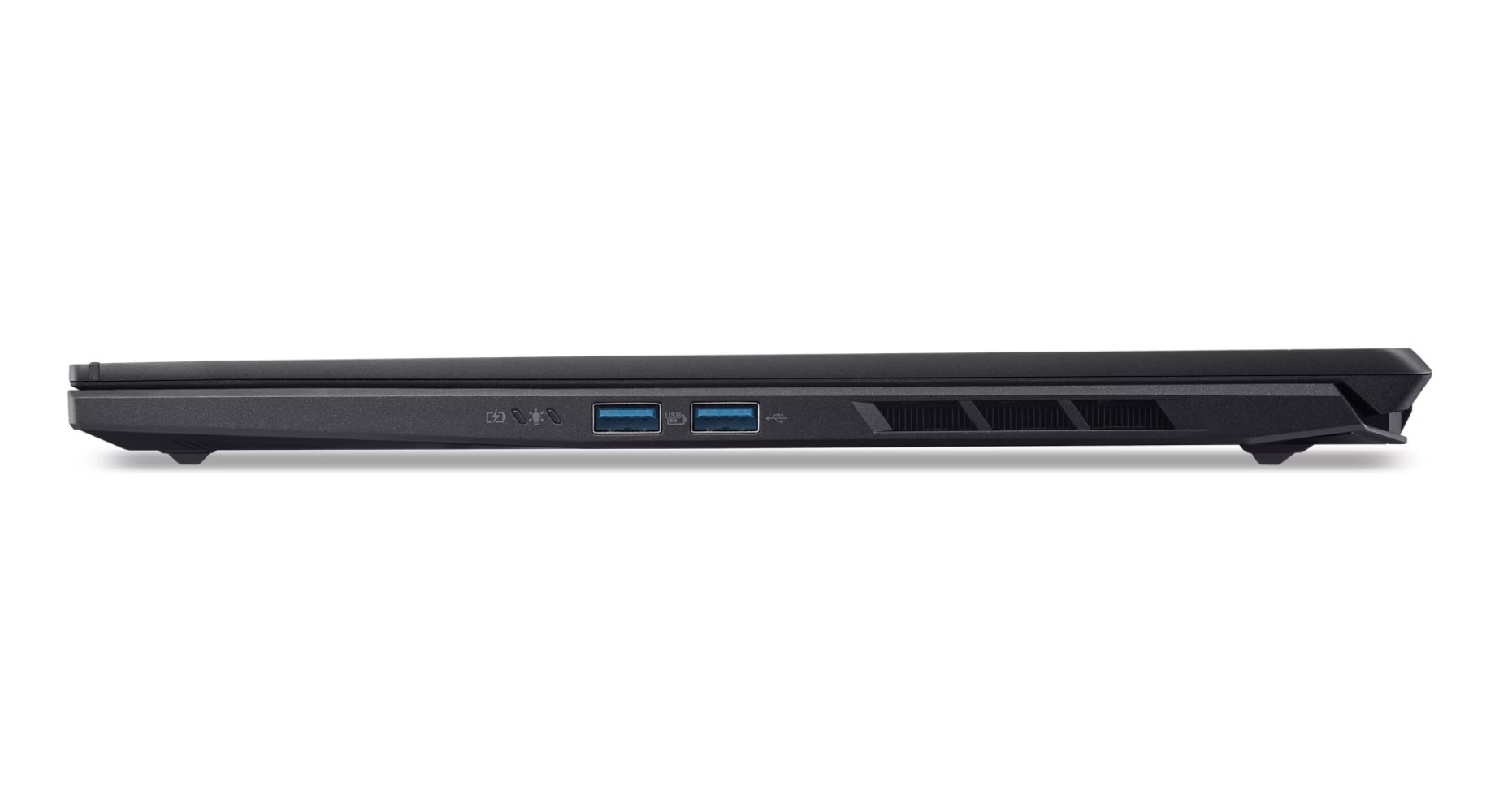 Vista laterale di un laptop nero. Le porte visibili includono USB, alimentazione e ventilazione. Lo sfondo è bianco.