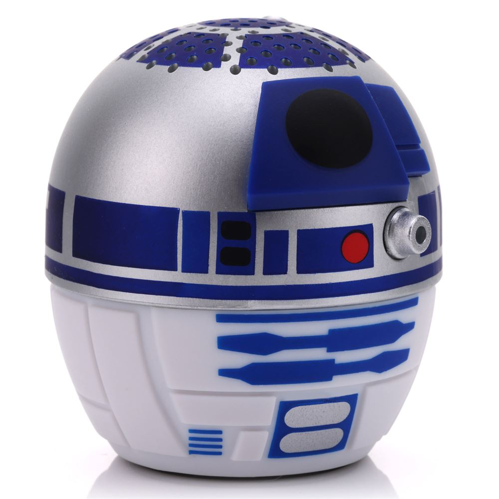 Yuvarlak bir R2-D2 hoparlör oyuncağı. Beyaz, mavi ve gümüştür. Yanında kırmızı bir düğme ve gümüş bir bağlantı noktası vardır. Üst kısmı deliklidir.