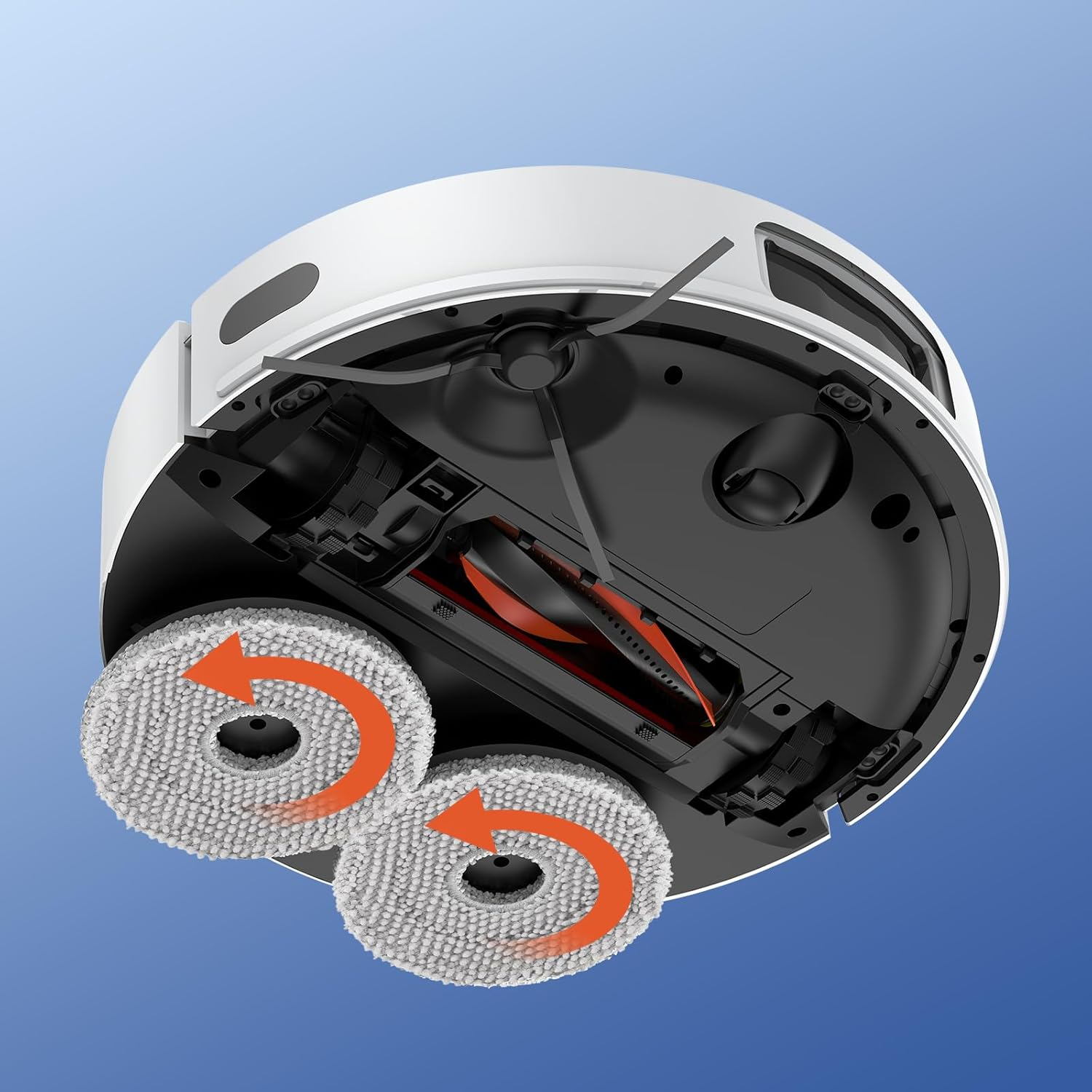 Onder aanzicht van een robotstofzuiger, met draaiende reinigingspads en pijlen. Witte behuizing, zwarte basis, oranje accenten, blauwe achtergrond.