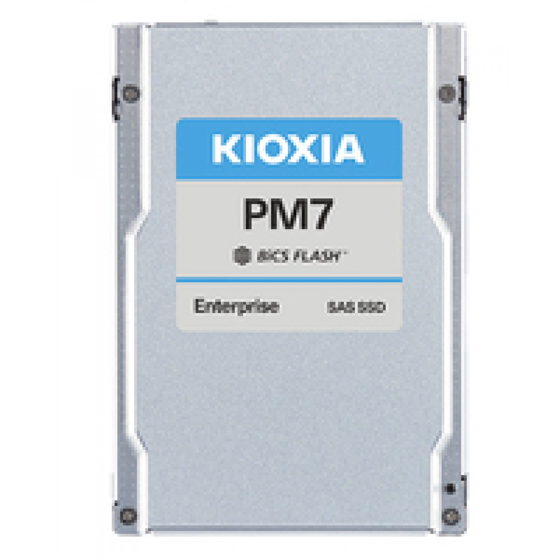 SSD SAS KIOXIA PM7 argentato. Etichetta blu e grigia con testo 'KIOXIA', 'PM7' e 'BiCS FLASH'. Sfondo bianco.