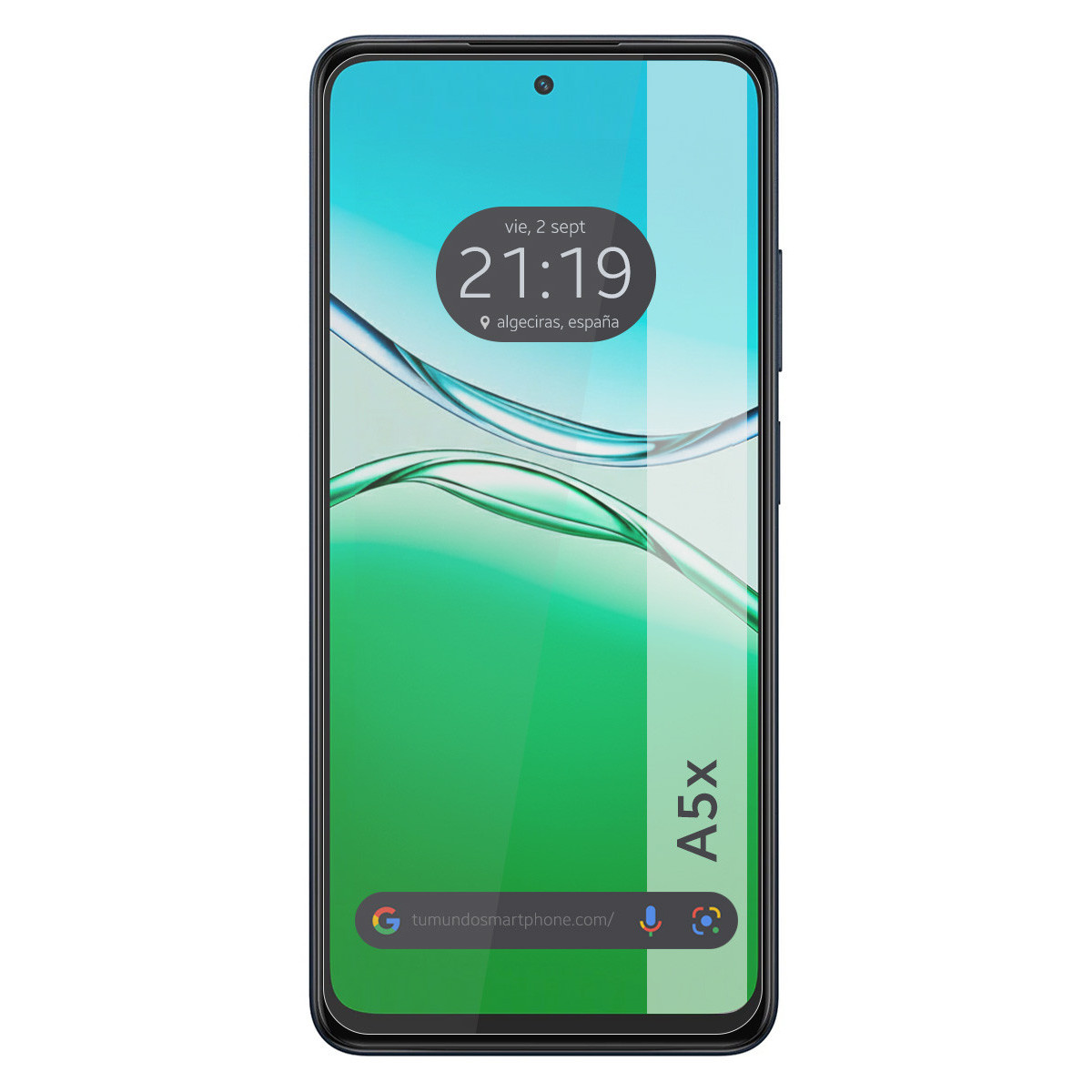 Uno schermo di smartphone mostra ora, data e posizione. Il telefono ha una cornice blu e uno sfondo sfumato verde e blu.