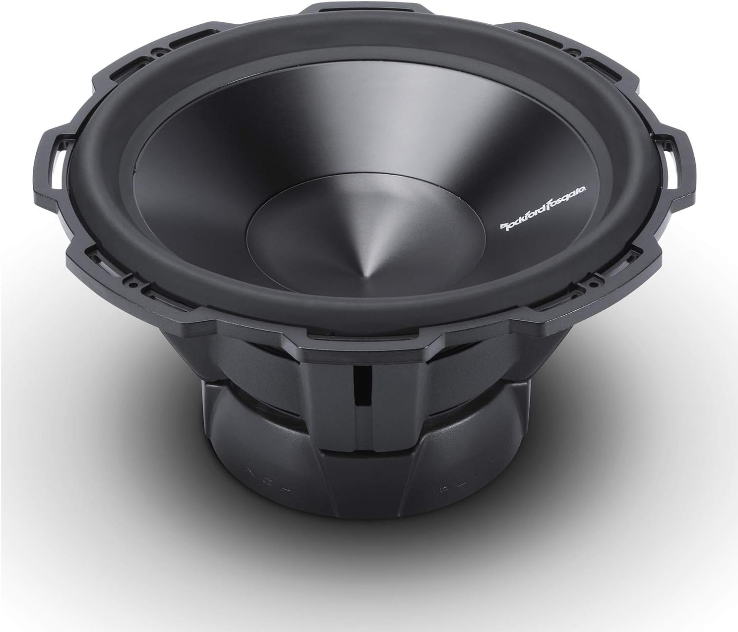 Ein schwarzer Subwoofer-Lautsprecher auf weißem Hintergrund. Er hat einen Konus in der Mitte und eine schützende Umrandung. Die Marke ist sichtbar.