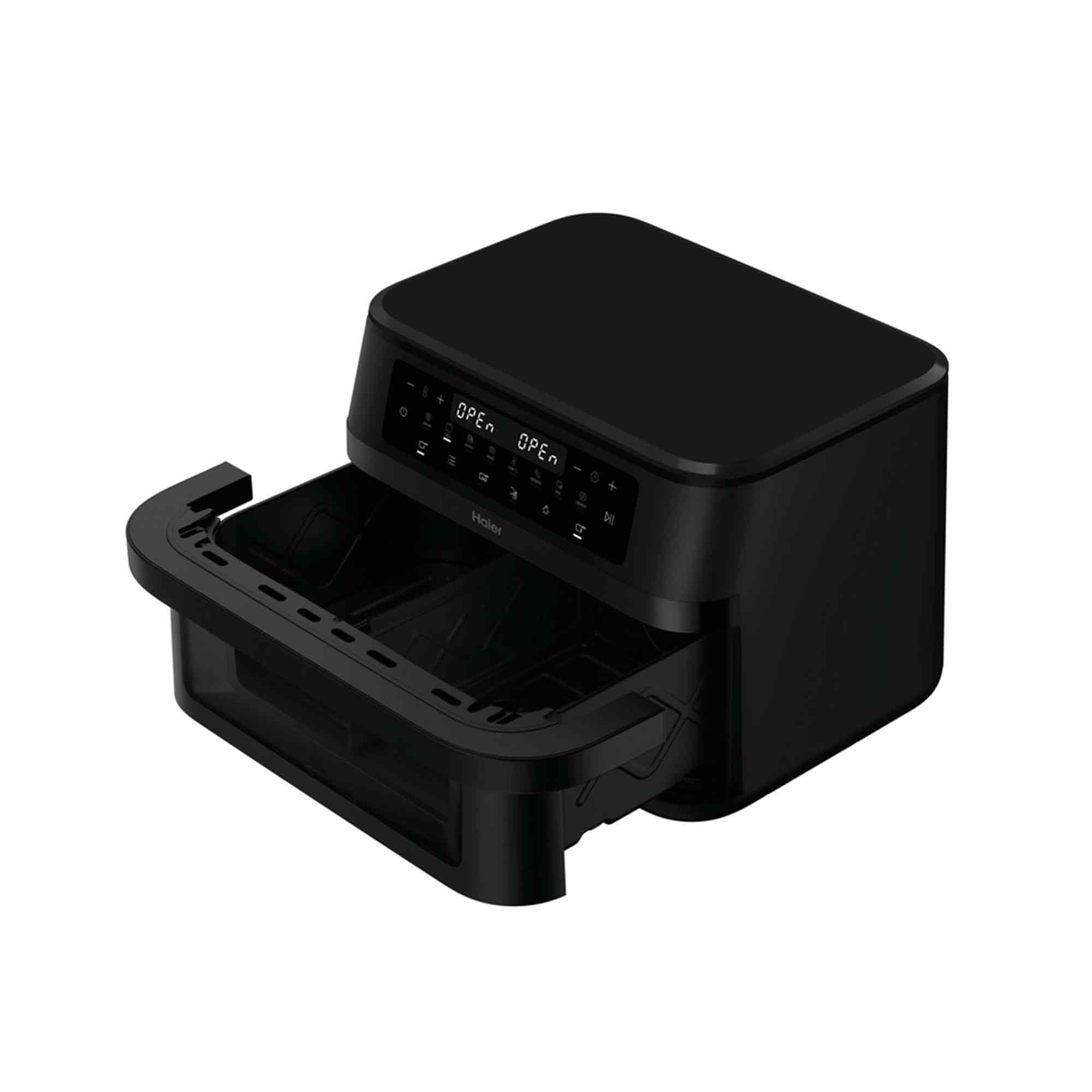 Una freidora de aire negra con el cajón abierto. Tiene una pantalla digital y la marca 'Haier'.