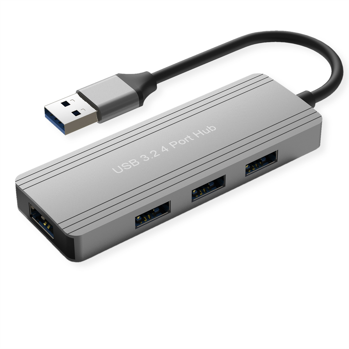 Un hub USB 3.2 a 4 porte argentato con cavo nero e connettore USB, su sfondo bianco.