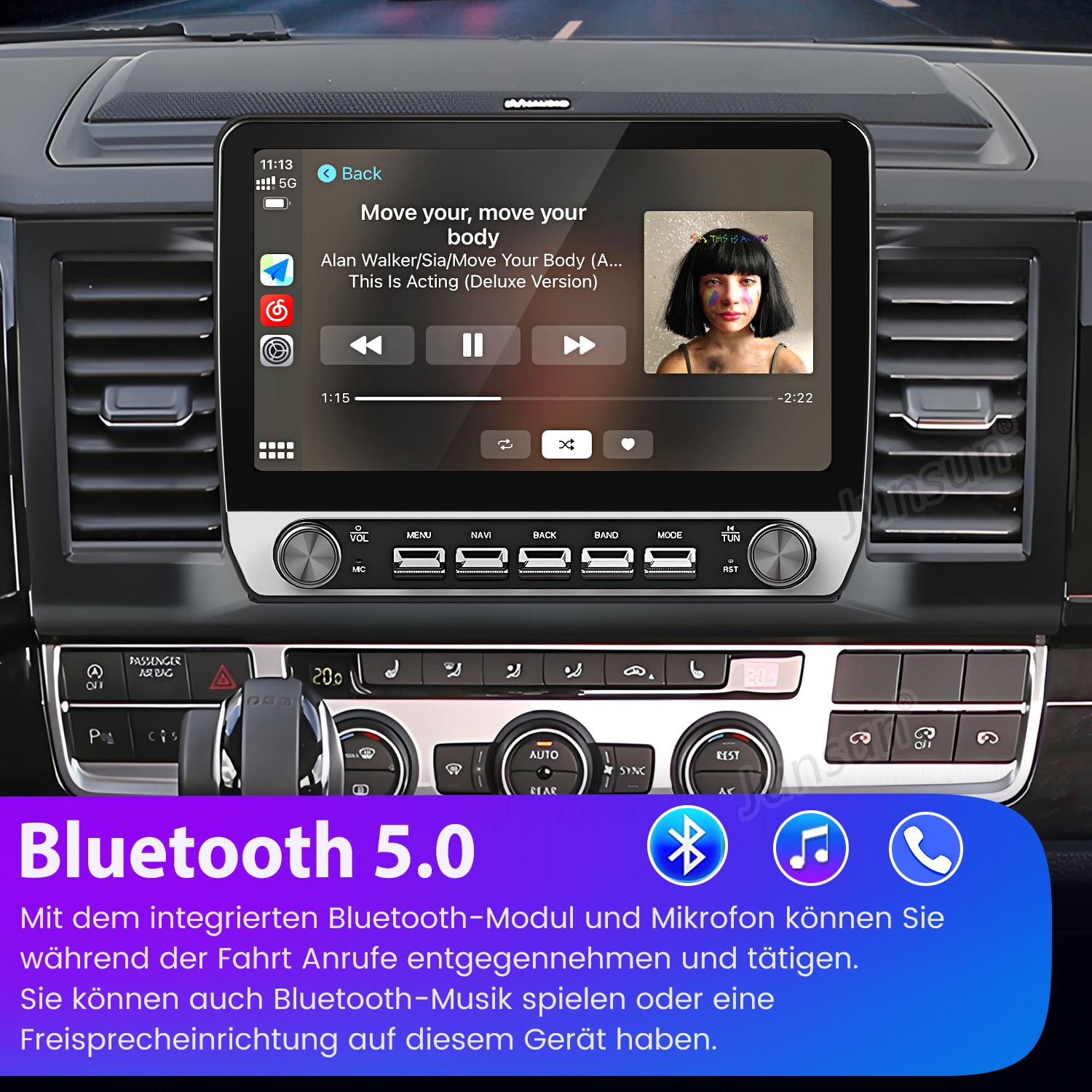 Autoinstrumententafel mit Musikplayer-Oberfläche. Porträt einer Frau wird angezeigt. Bluetooth 5.0-Info unten.