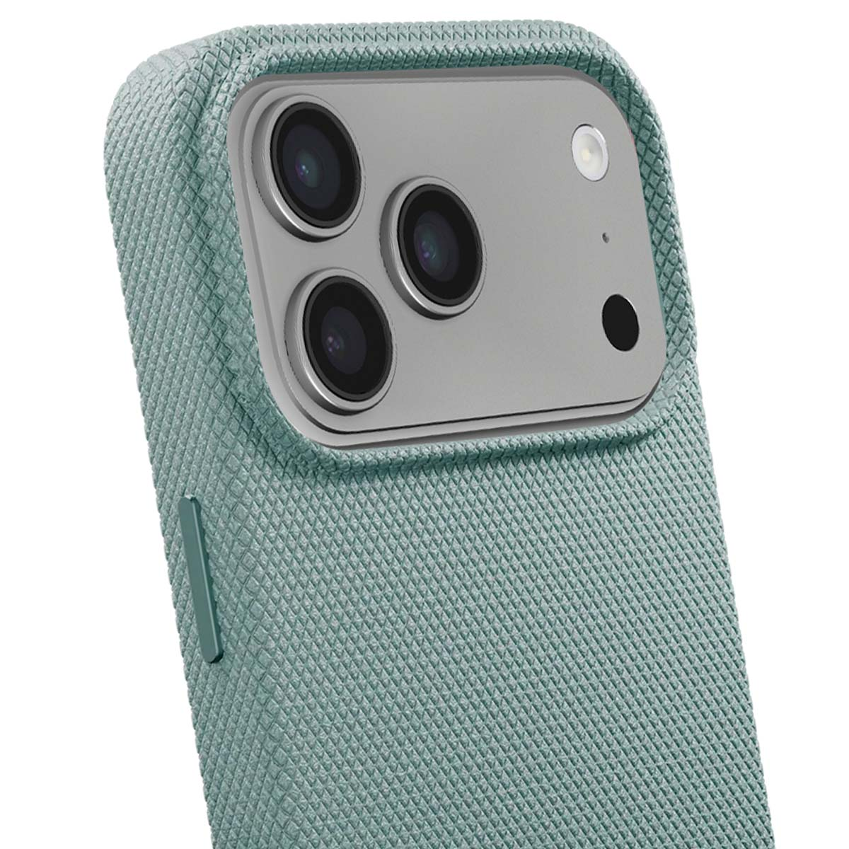 Primo piano di una custodia per telefono con tre obiettivi e un flash. La custodia è color turchese, con una superficie strutturata.