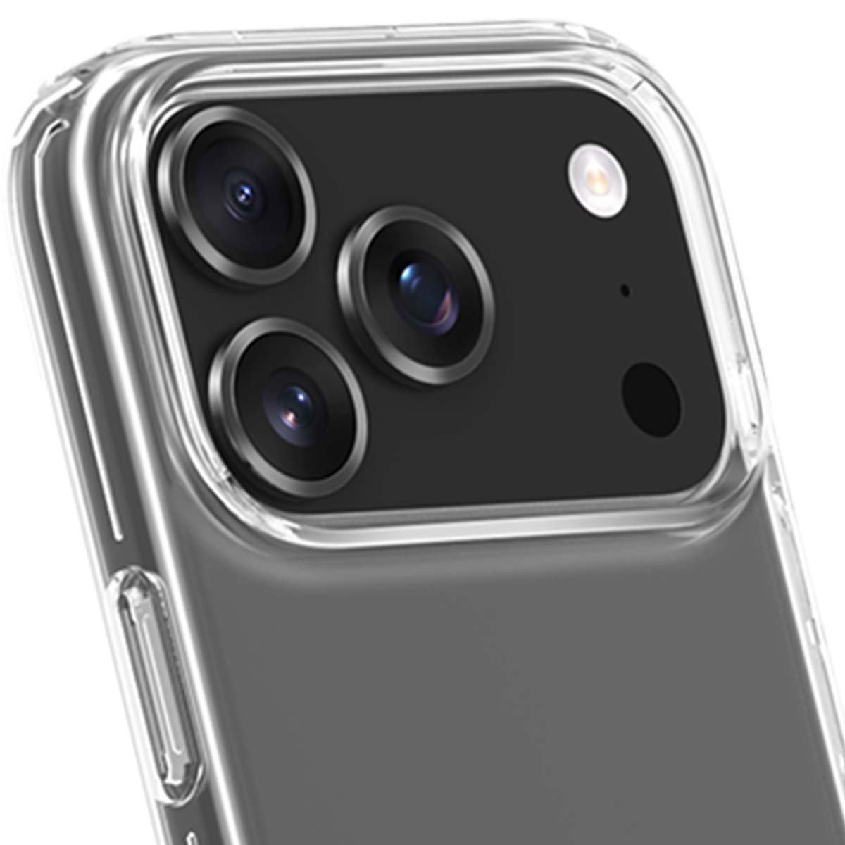 Primo piano del modulo fotocamera di un telefono con tre lenti e un flash. Il telefono è in una custodia trasparente.