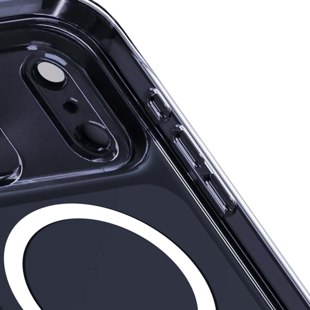 Primo piano di una custodia per telefono scura. Sono visibili la fotocamera, i pulsanti e un design circolare bianco. La custodia è lucida e trasparente.