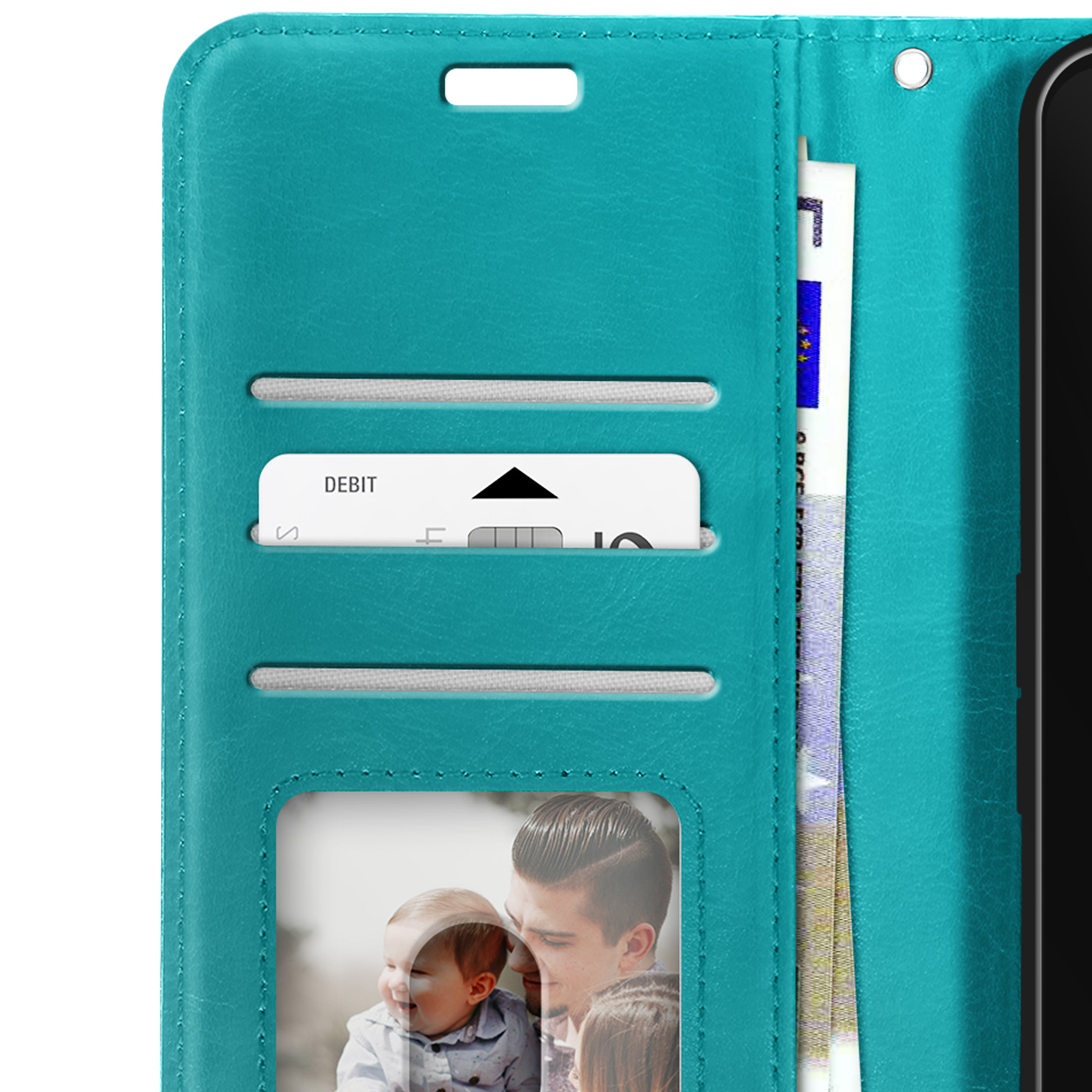 Teal telefoonhoesje met kaartsleuven, een foto en een rekening. Op de foto een baby en een man.