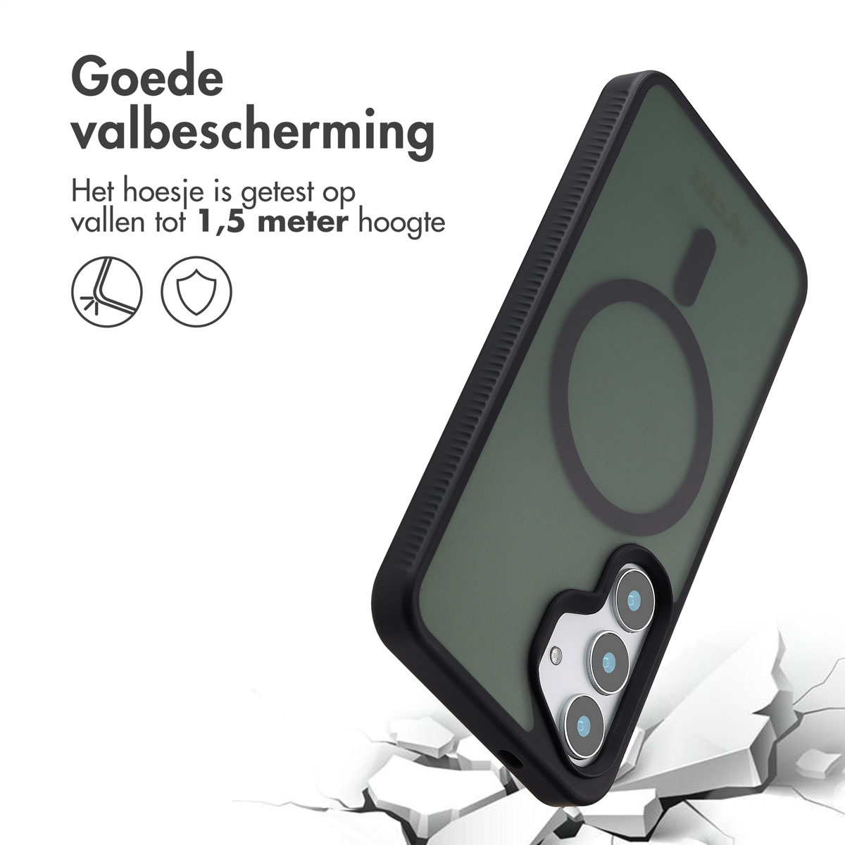 Une coque de téléphone est affichée, en biais pour montrer son côté, avec un dos transparent vert foncé. Le texte indique une protection contre les chutes jusqu'à 1,5 mètre.