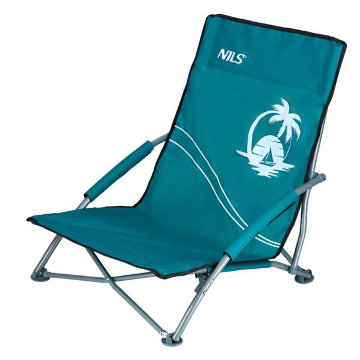 Chaise de plage turquoise avec logo blanc de palmier et voilier. Cadre métallique, accoudoirs turquoise, bordure noire. Logo NILS en haut.