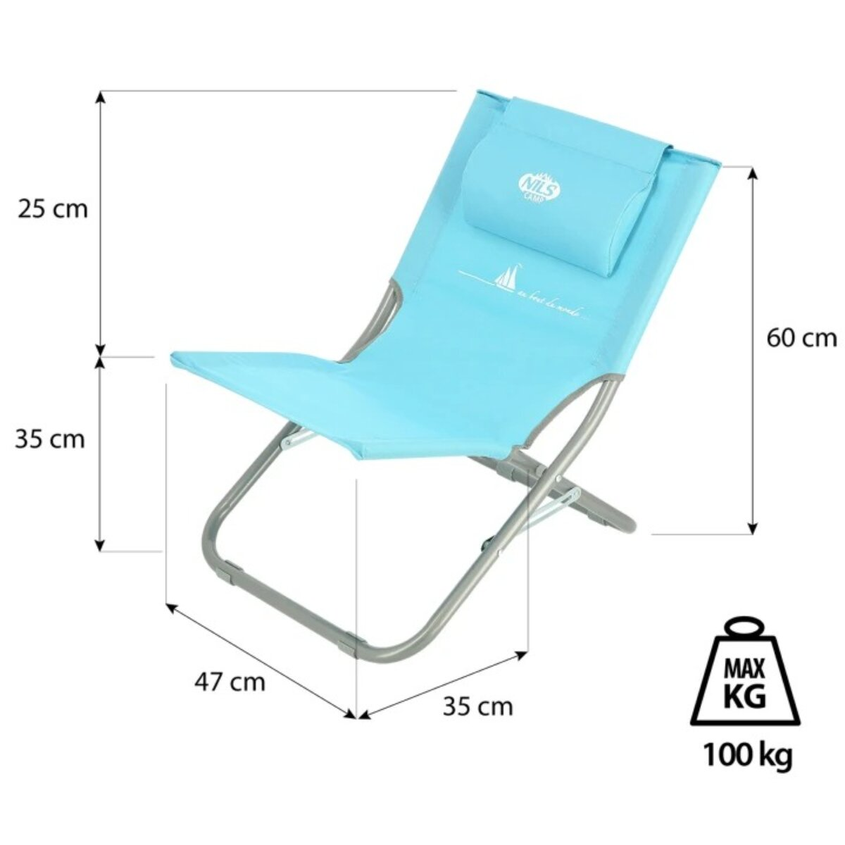 Ein hellblauer Klappstuhl mit Maßen. Er hat eine Kopfstütze und ein Metallgestell. Max. Gewicht 100 kg ist angegeben.
