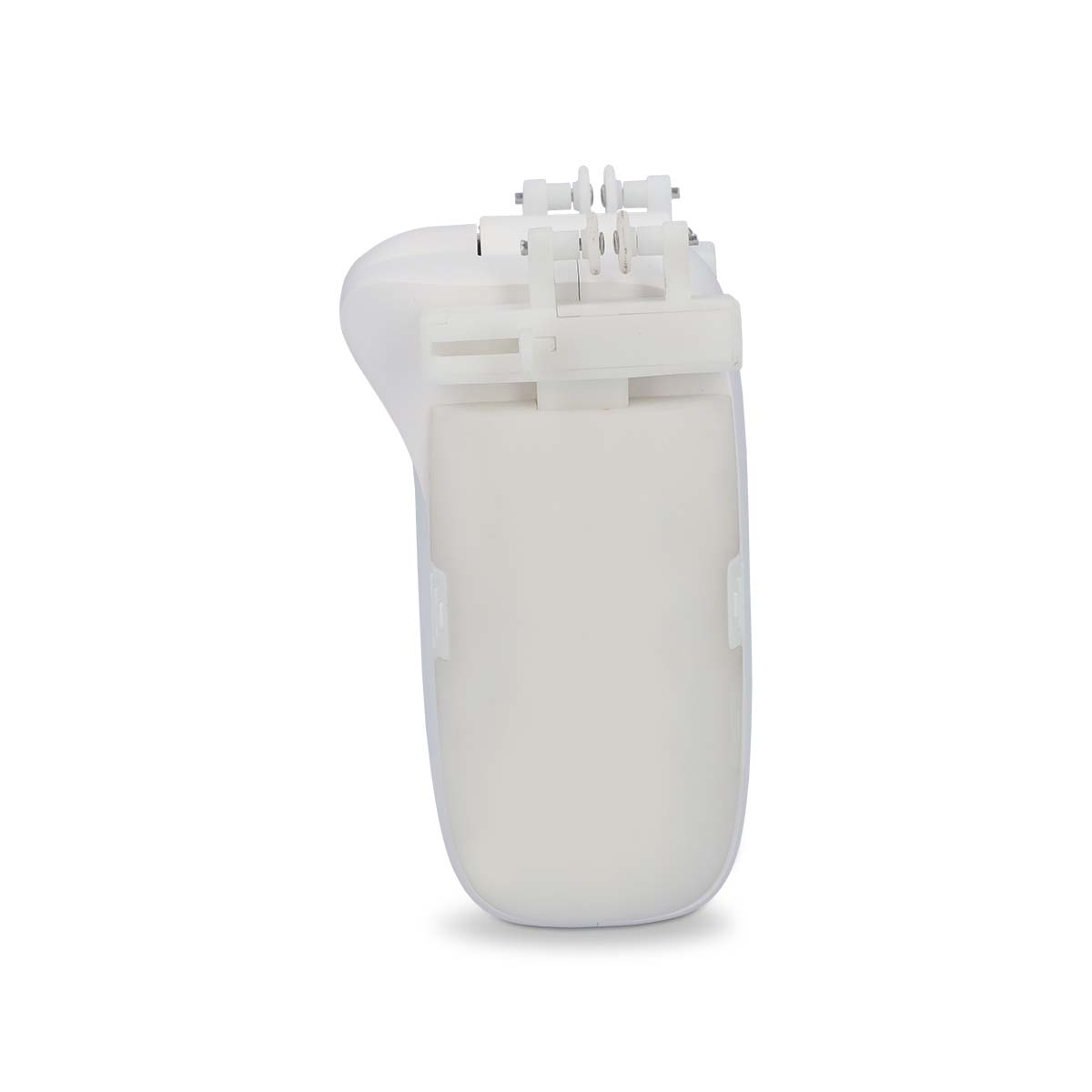 Un dispositivo di plastica bianca con fondo arrotondato e struttura superiore complessa, forse un accessorio per fotocamera, su sfondo bianco.