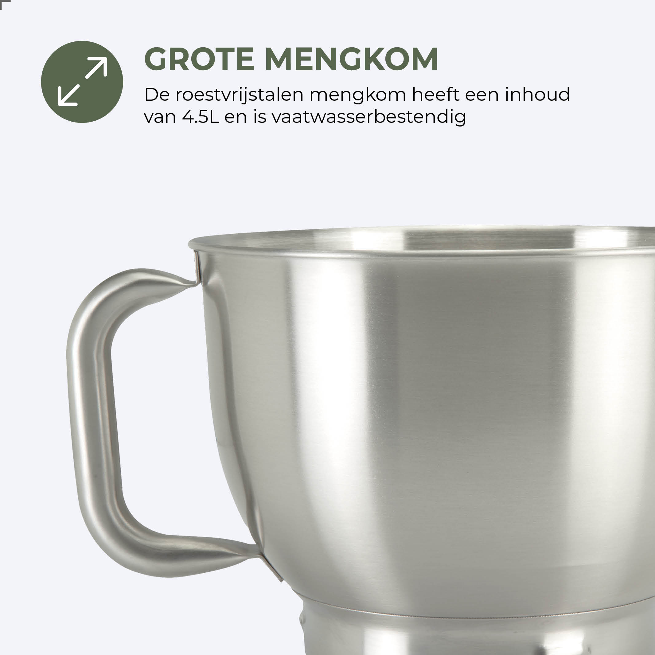 Eine Edelstahlschüssel mit Griff. Die Schüssel befindet sich auf weißem Hintergrund.