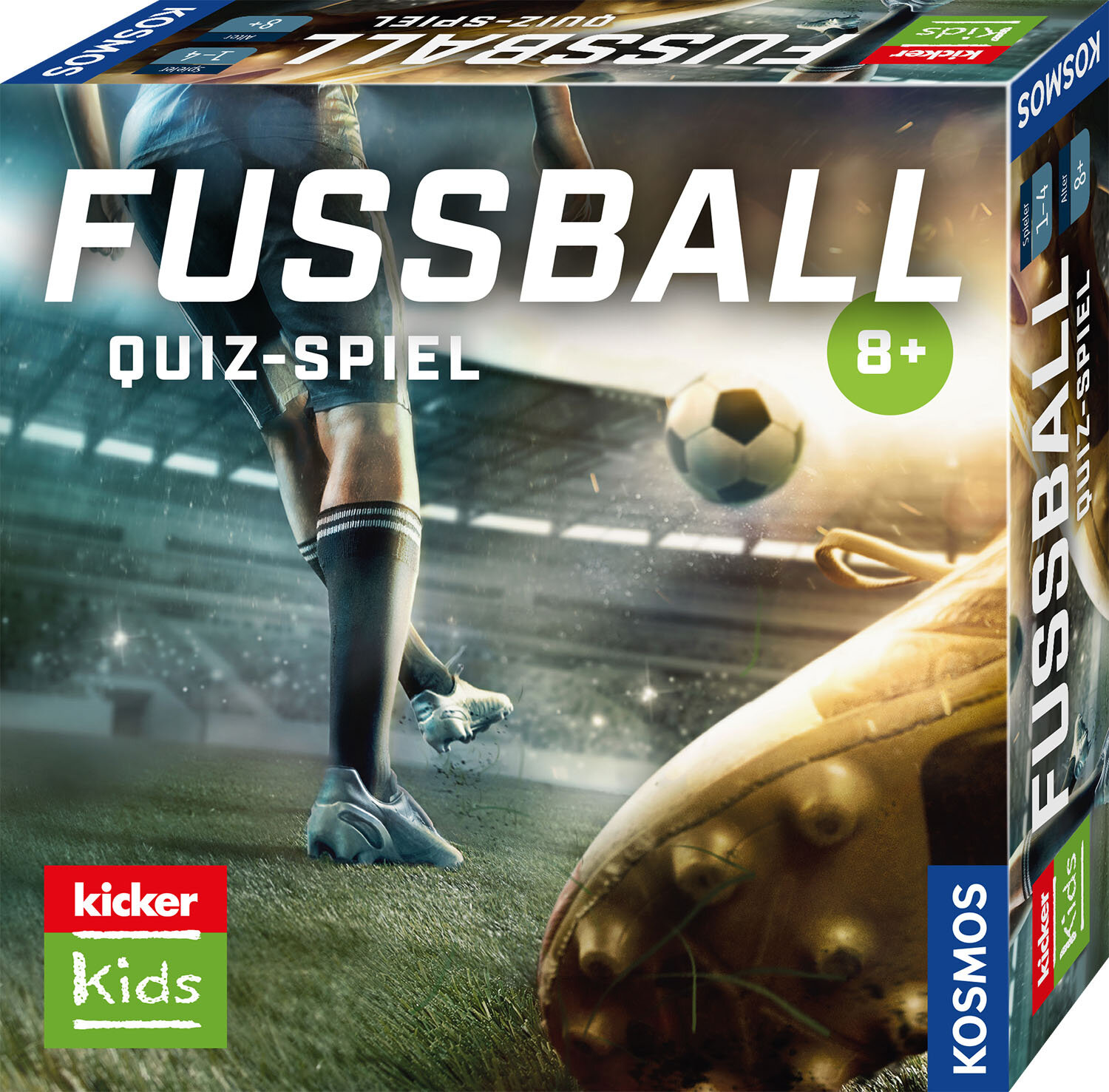 Eine Fußball-Quizspiel-Box. Ein Spieler schießt einen Ball auf einem grünen Feld. Die Box zeigt Titel, Alter und Markenlogos.