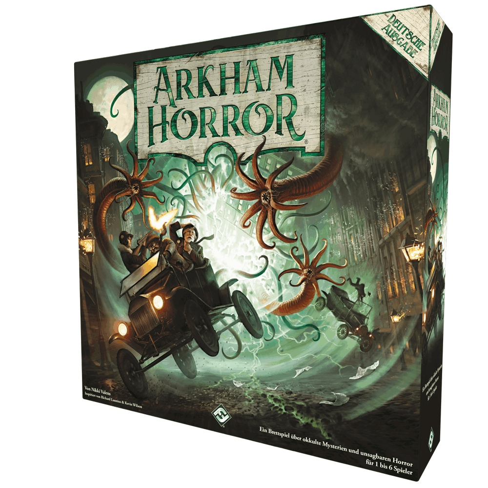 Pudełko gry planszowej Arkham Horror przedstawia pościg samochodowy z mackami i ciemnym tłem miasta z tytułem gry na górze.