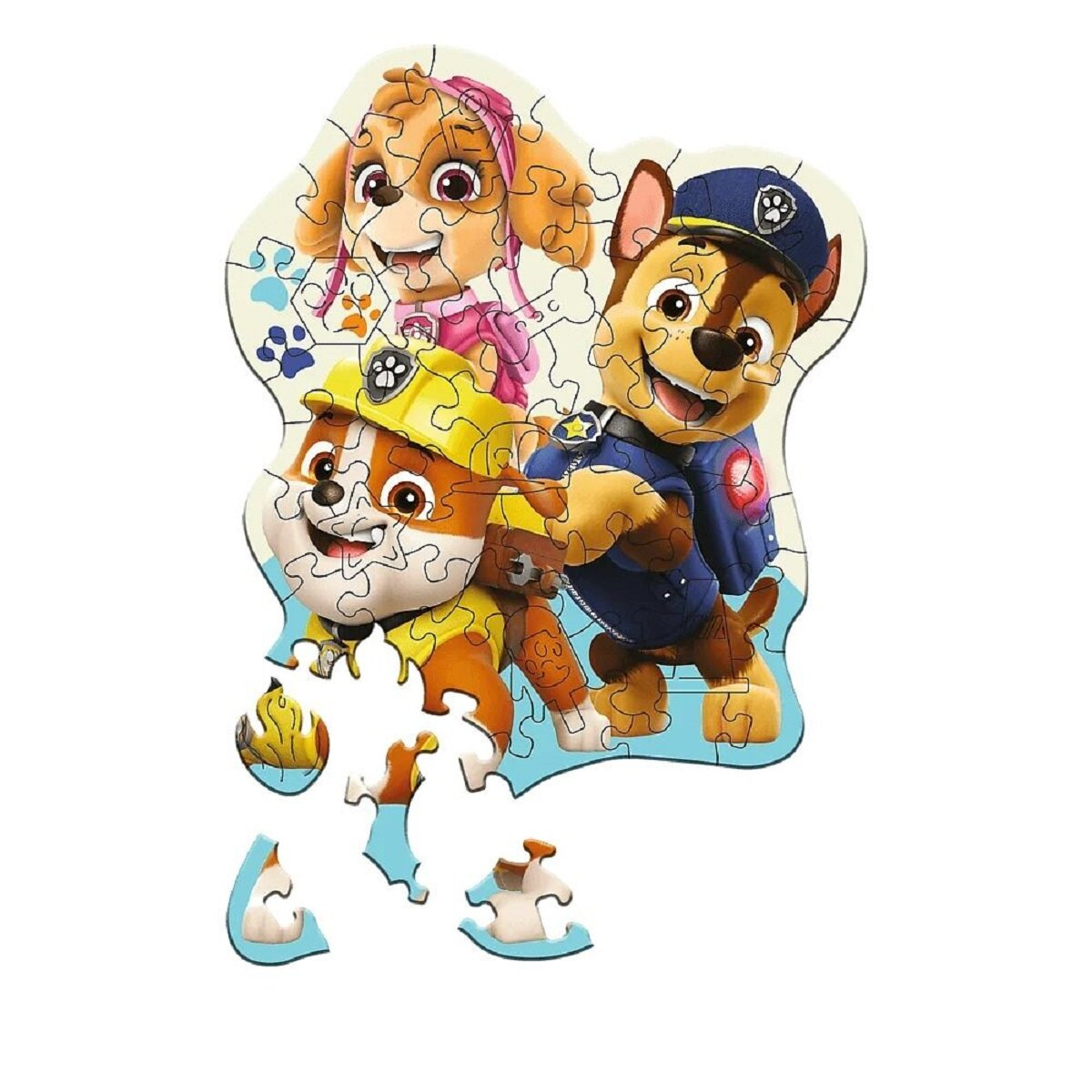 Un rompecabezas de Paw Patrol muestra a Skye, Chase y Rubble. El rompecabezas está parcialmente ensamblado con algunas piezas separadas. Los personajes sonríen.