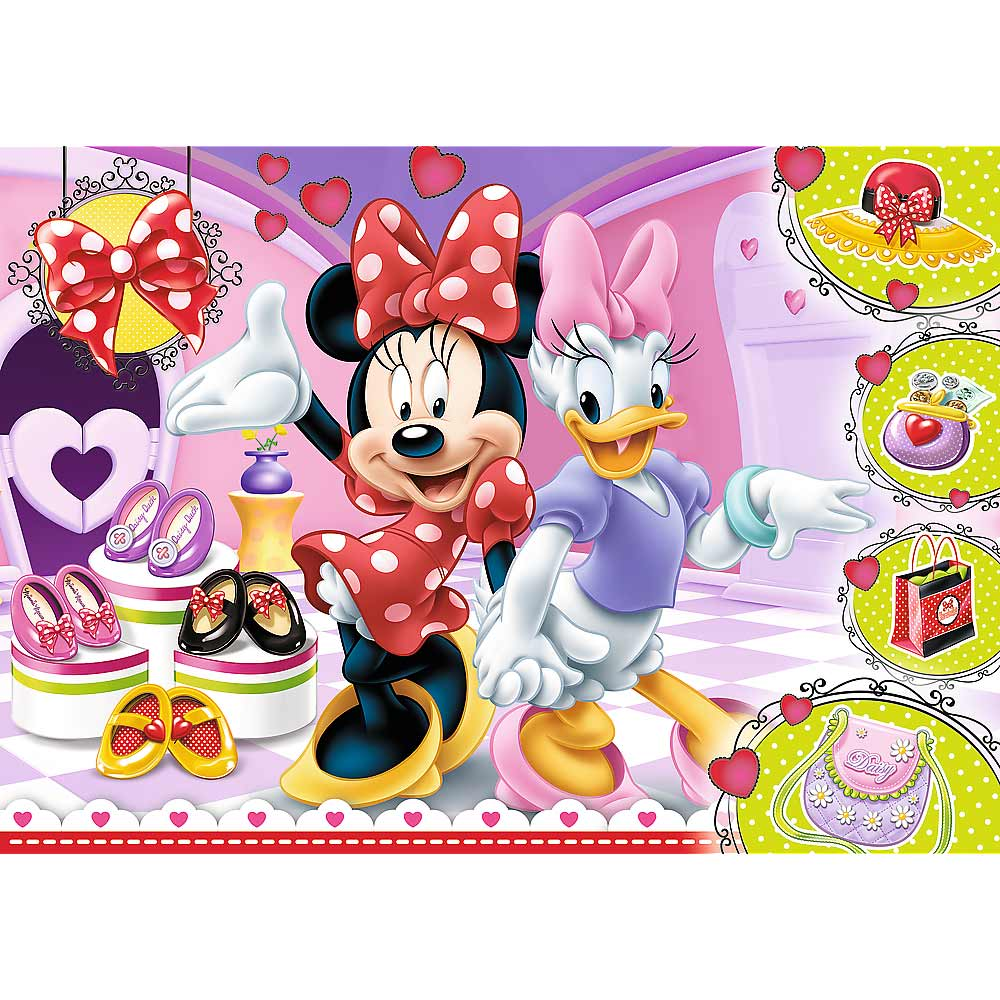 Minnie Mouse y Daisy Duck posan en una habitación rosa. Se exhiben zapatos y accesorios. También son visibles corazones y lazos.