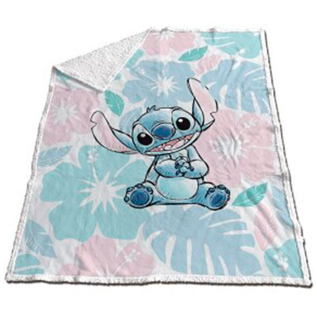 Eine Decke mit Stitch, dem blauen Alien aus Lilo & Stitch, der auf einem Blumenmuster in Pink und Blau sitzt.