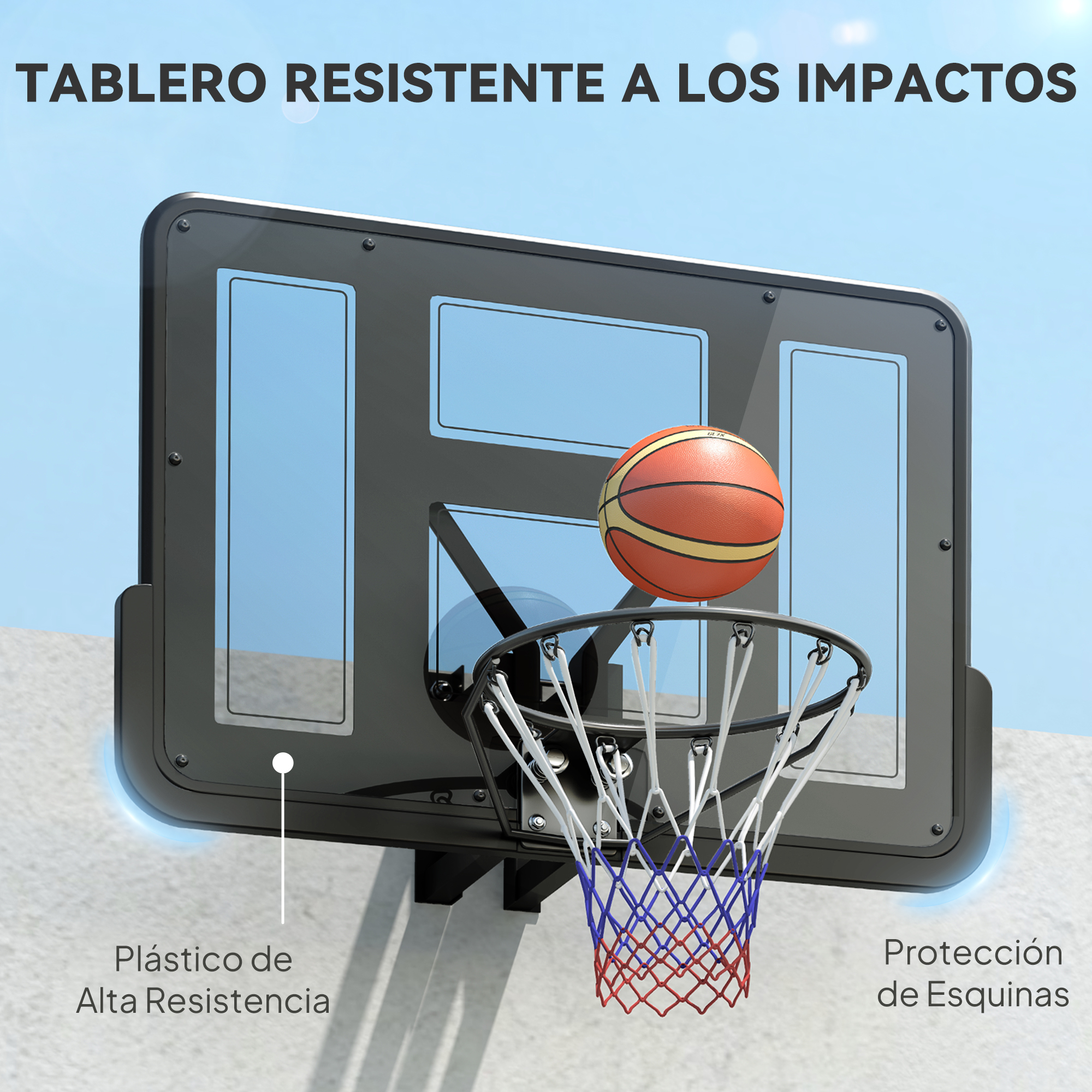 Un tablero de baloncesto con un balón naranja en el aire contra un cielo azul claro. El tablero es negro.