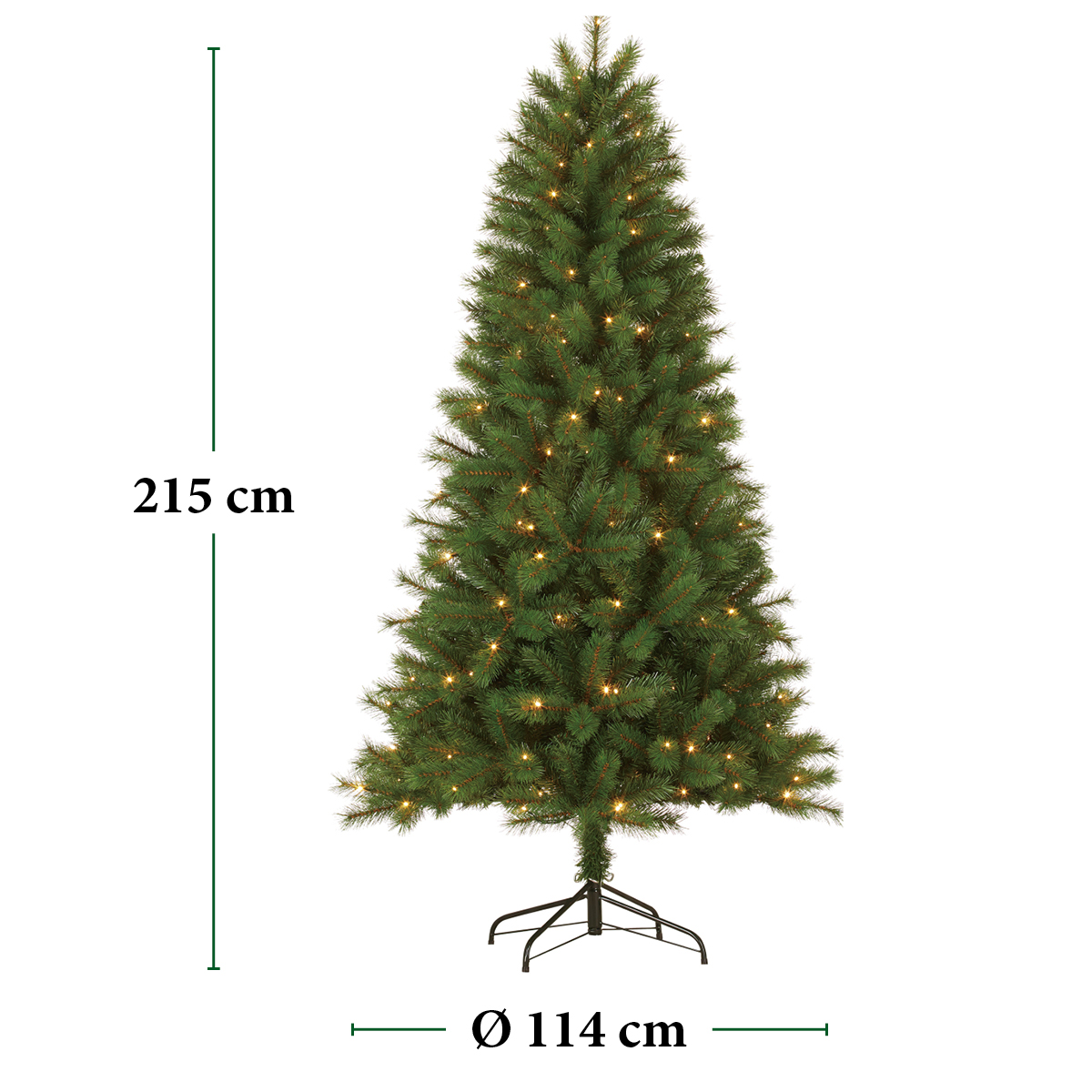 Een groene kerstboom met lichtjes. Hij is 215 cm hoog en heeft een diameter van 114 cm. De boom staat op een witte achtergrond.