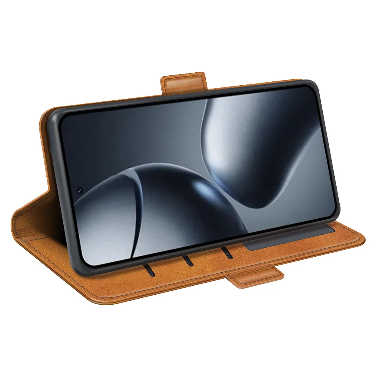 Een bruine leren telefoonhoes met een zwarte telefoon erin. Het telefoonscherm toont een wazige, abstracte afbeelding.