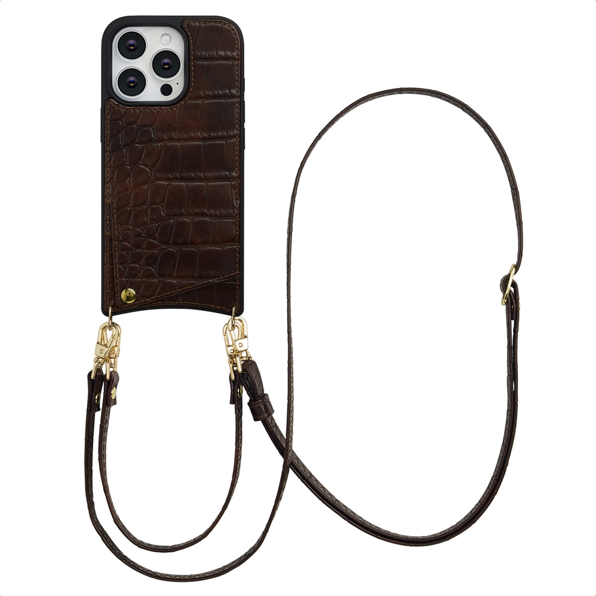 Een bruine leren telefoonhoes met riem. De hoes heeft een krokodillenleertextuur en gouden hardware. Op een witte achtergrond.