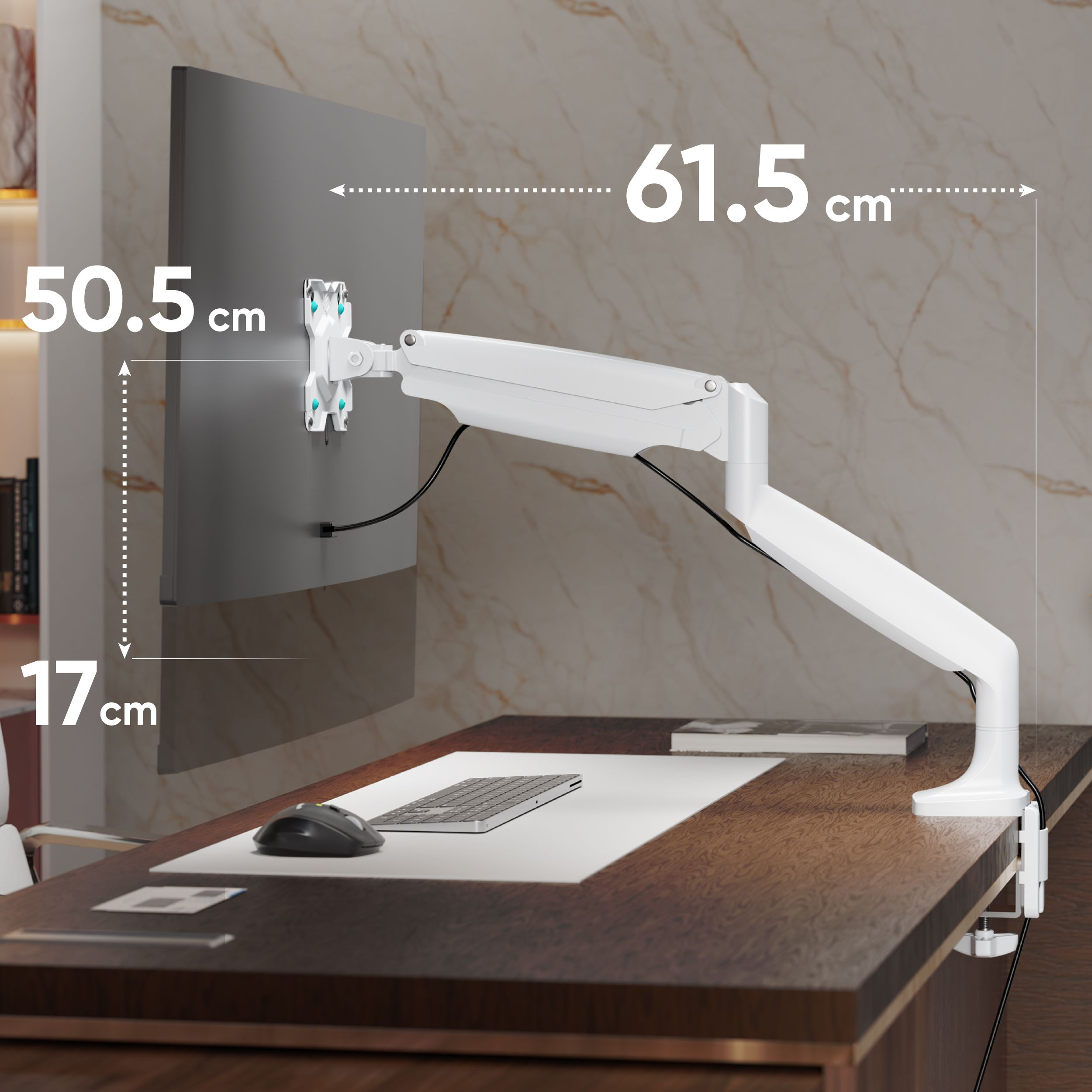 Białe ramię monitora wspiera monitor na biurku. Widoczna klawiatura, mysz i wymiary.