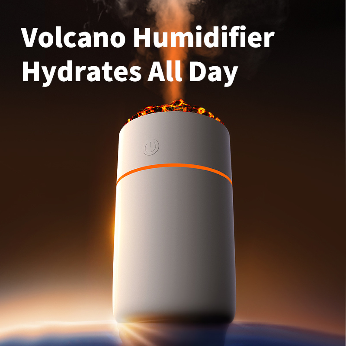 Een witte vulkaanluchtbevochtiger met oranje licht en rook. Tekst luidt 'Vulkaan Luchtbevochtiger hydrateert de hele dag'.