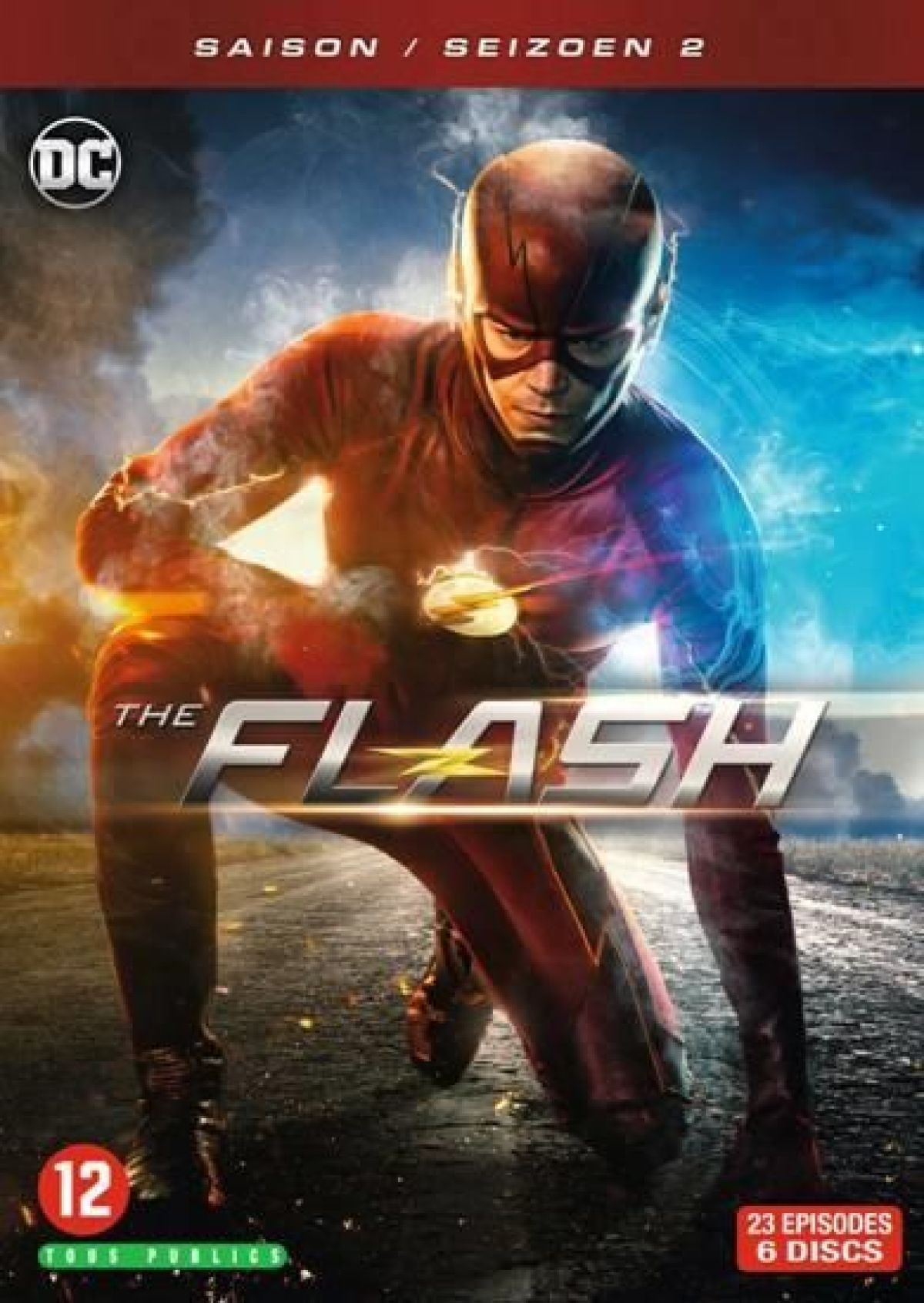 The Flash knielt, draagt een rood pak. De titel is zichtbaar. De achtergrond toont een bewolkte lucht en is de dvd-hoes van seizoen 2.