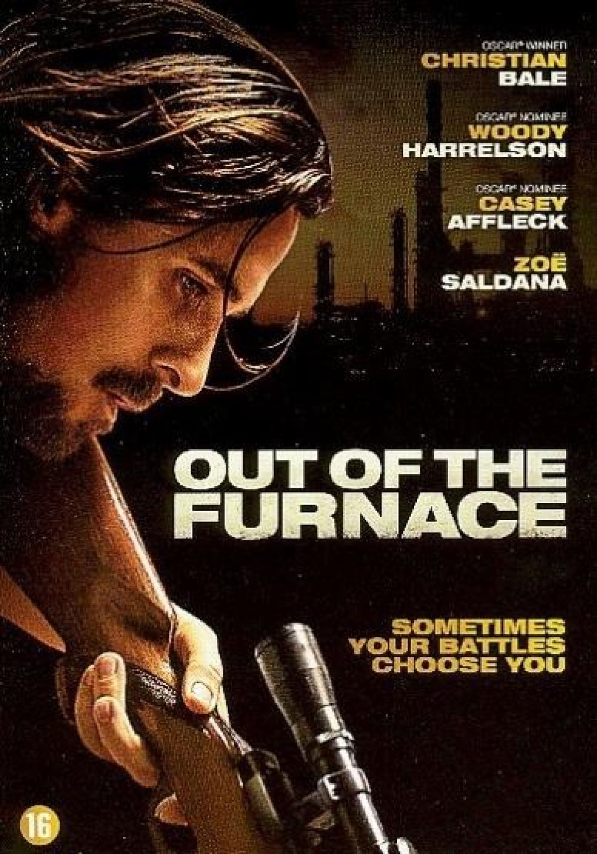 Filmposter voor Out of the Furnace. Christian Bale staat op de voorgrond. Tekst bevat namen en de slogan.