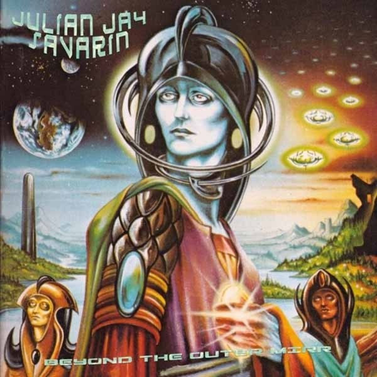 Albumhoes. Een figuur met helm en cape, planeten en de tekst 'Beyond the Outer Mirr' en de artiestennaam.