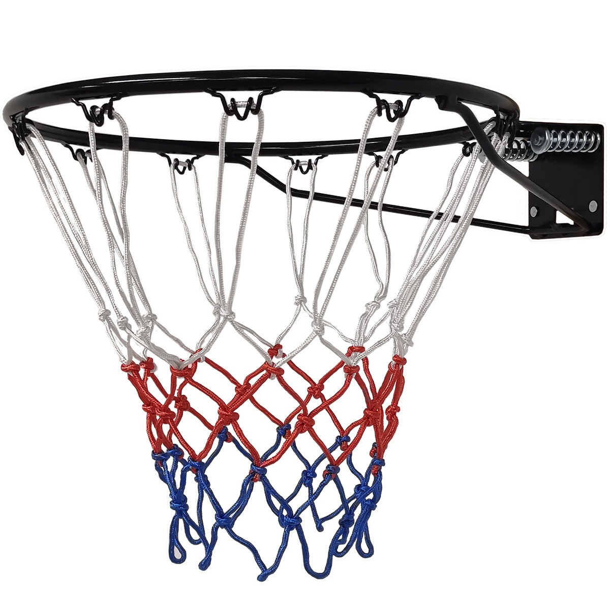 Een basketbalring met een zwarte ring en net. Het net is wit, rood en blauw. Het is gemonteerd op een witte achtergrond.