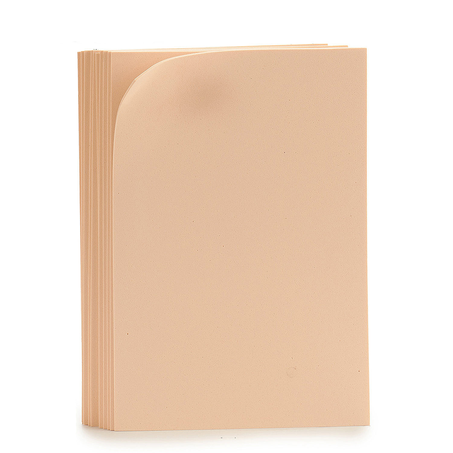 Una pila de láminas de espuma de color melocotón claro sobre un fondo blanco. Las láminas son rectangulares con esquinas redondeadas.