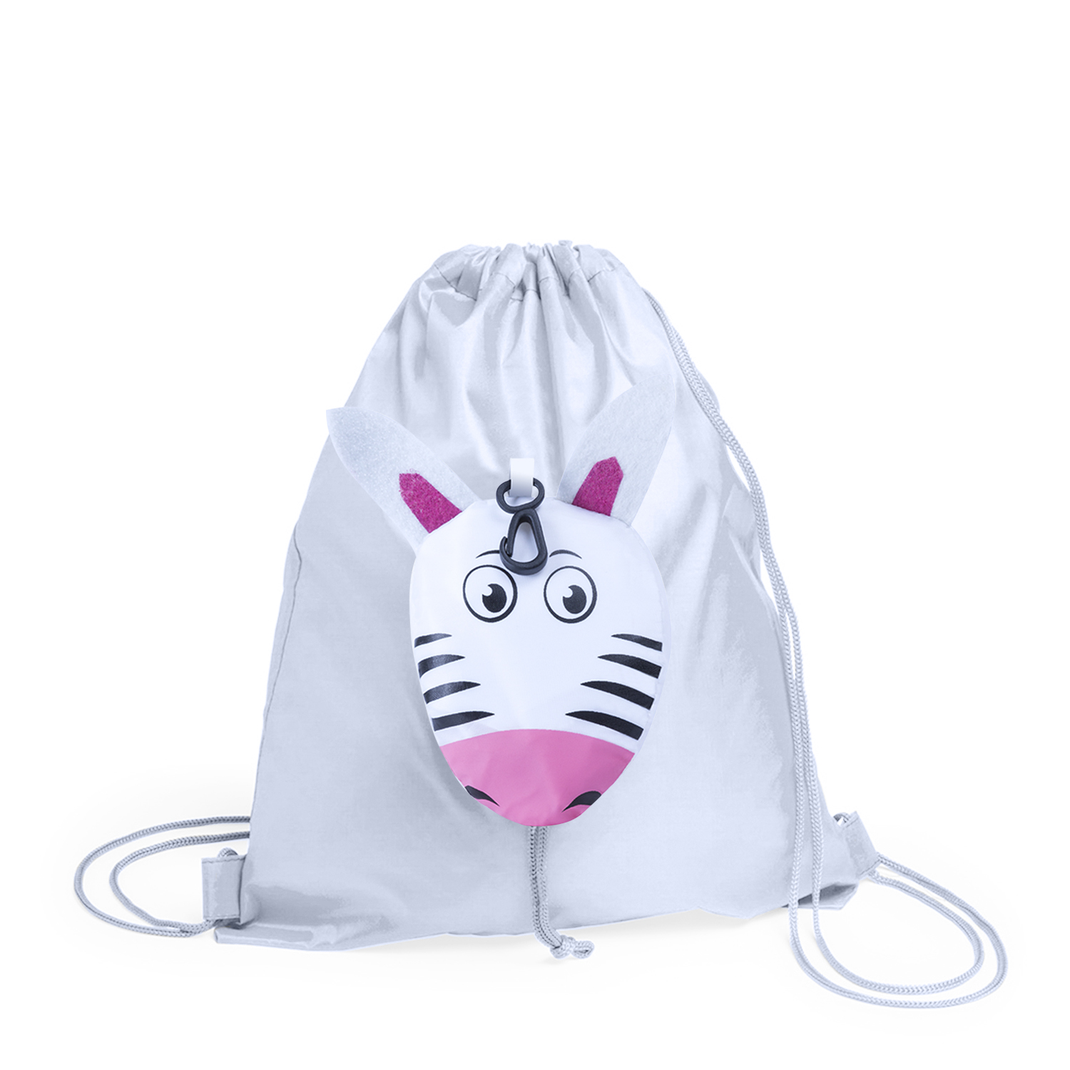 Una borsa bianca con coulisse con una faccia di zebra attaccata. La zebra ha strisce nere, naso e orecchie rosa. Lo sfondo è bianco.