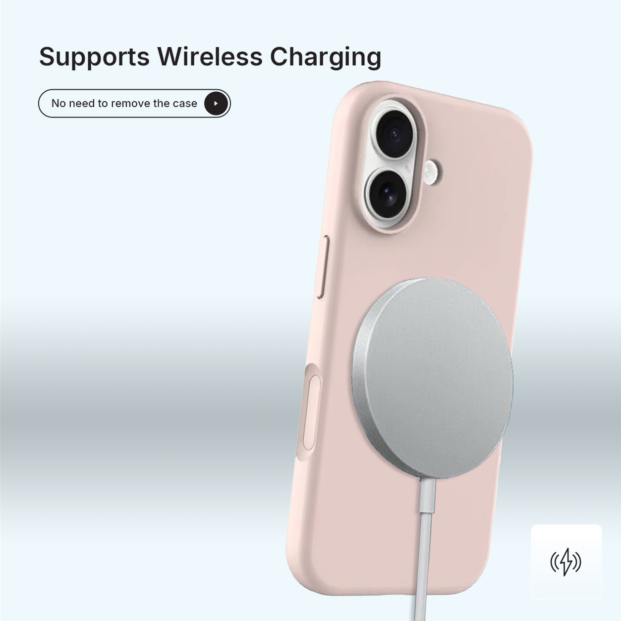 Roze telefoonhoesje met een zilveren oplaadschijf. Tekst zegt draadloos opladen. Een witte kabel verbindt de schijf met een stroombron.