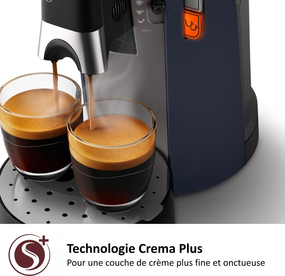 Espressomachine giet koffie in twee glazen. De machine is blauw en zilver. Een logo en tekst onderaan.
