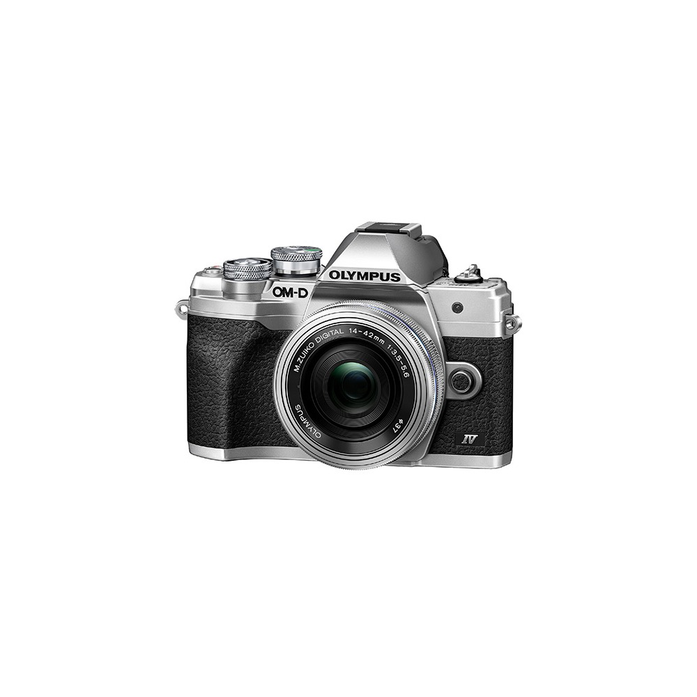 Una fotocamera Olympus OM-D argentata e nera su sfondo bianco. Ha un obiettivo, pulsanti e ghiere. Il marchio è visibile.