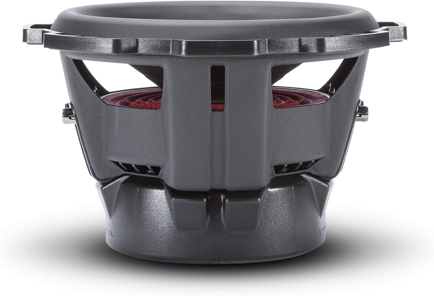 Nahaufnahme eines schwarzen Subwoofers. Er hat ein rotes Gitter im Inneren, umgeben von einem dunkelgrauen Rahmen und einer schwarzen Basis.