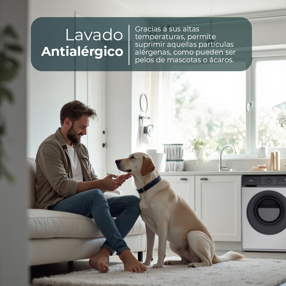Un hombre en un sofá con un perro. Una lavadora en el fondo. El texto dice 'lavado antialérgico'.