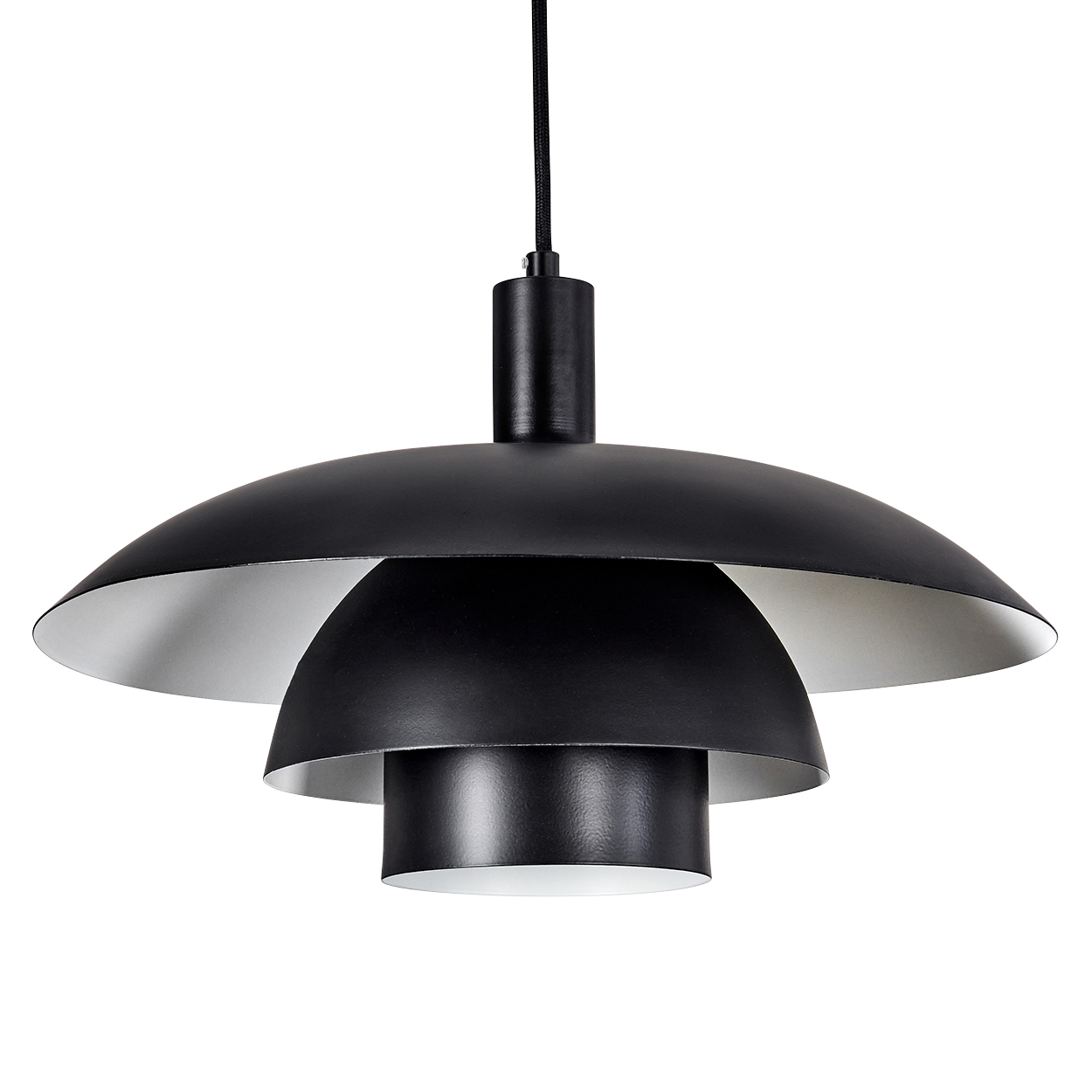 Eine moderne schwarze Pendelleuchte mit mehrschichtigem Design. Sie hat einen runden Schirm mit silbernem Innenraum, an einem schwarzen Kabel aufgehängt.