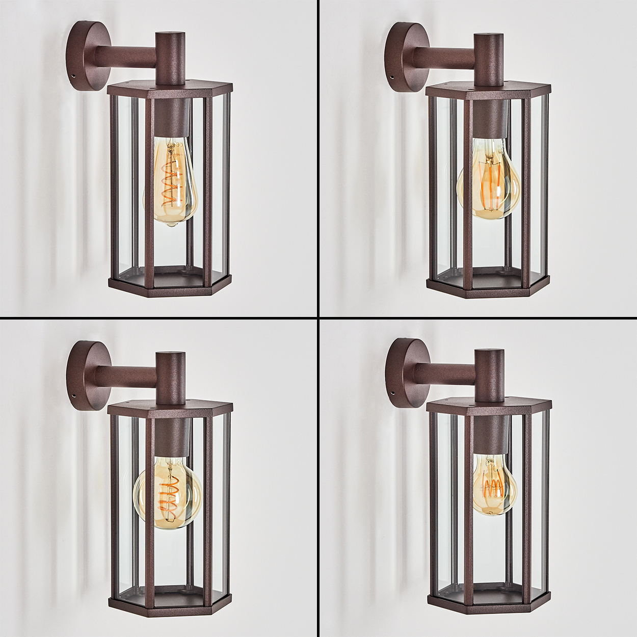Vier braune Wandleuchten mit Glaspaneelen und Edison-Glühbirnen. Jede Leuchte befindet sich an einer weißen, strukturierten Wand.
