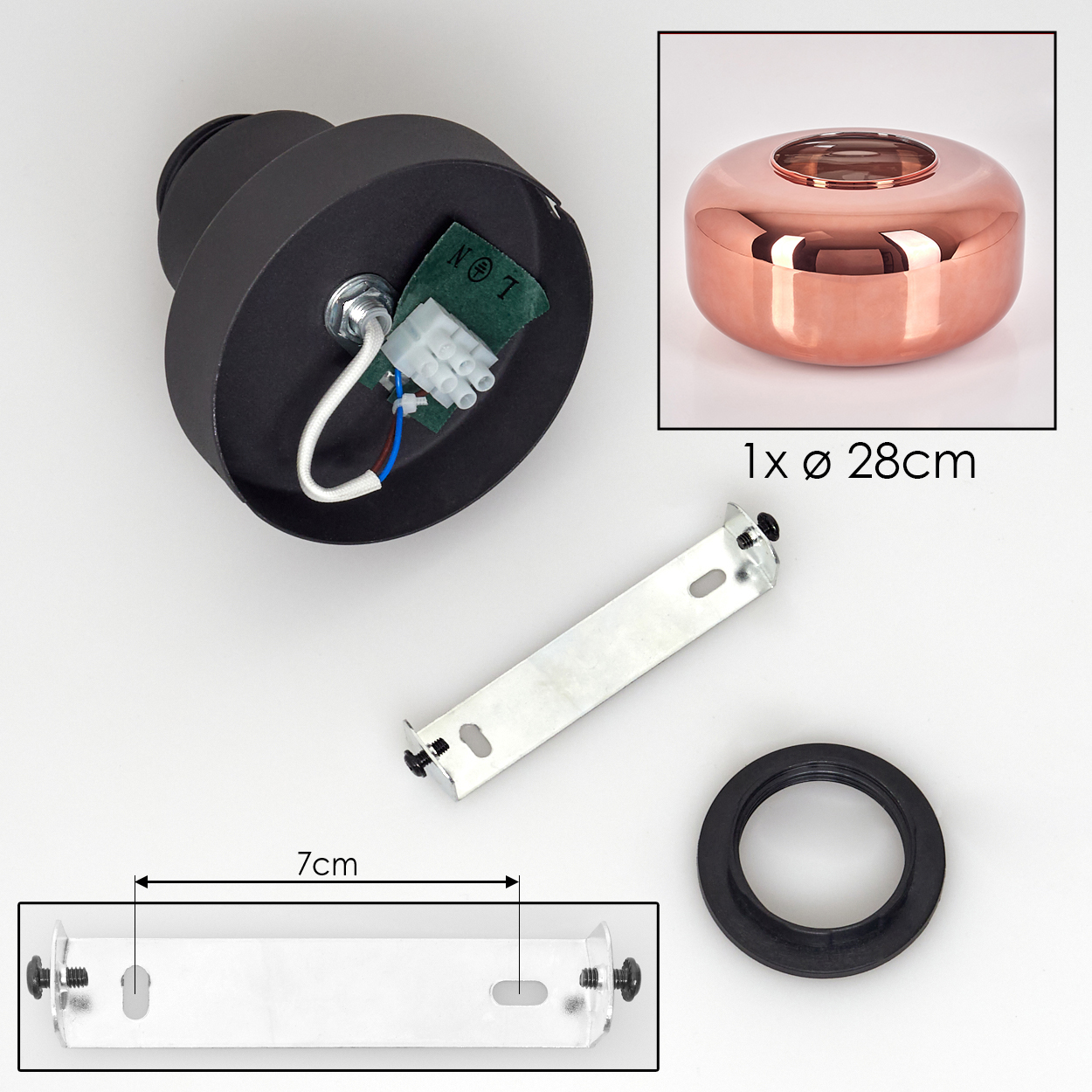 Komponenten der Deckenleuchte: schwarze Basis, kupferfarbener Lampenschirm, Metallhalterung, Gummiring und Verkabelung.