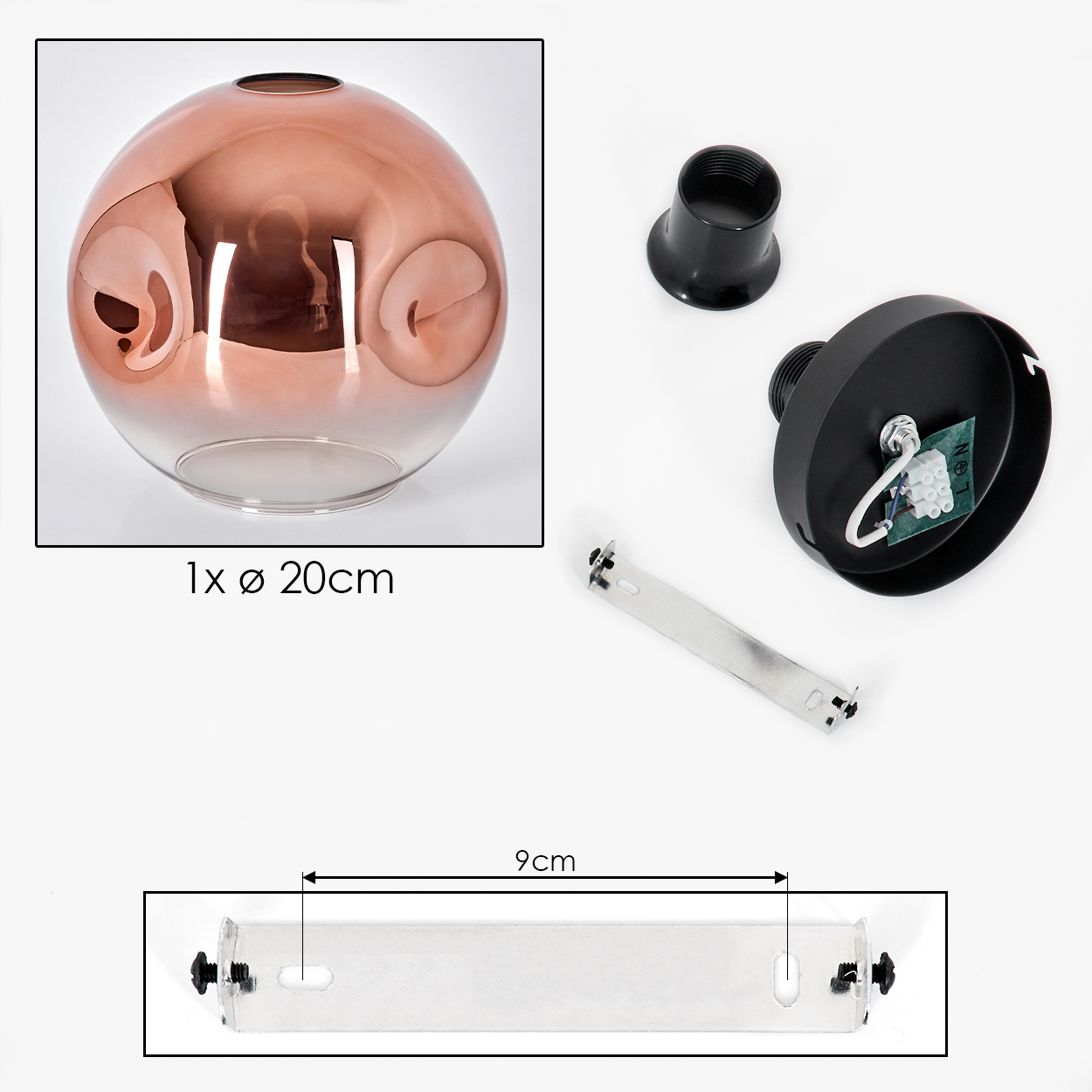 Eine zerlegte Lampe mit kupferfarbener Glaskugel, schwarzen Komponenten und einer Metallhalterung, alles auf weißem Grund.