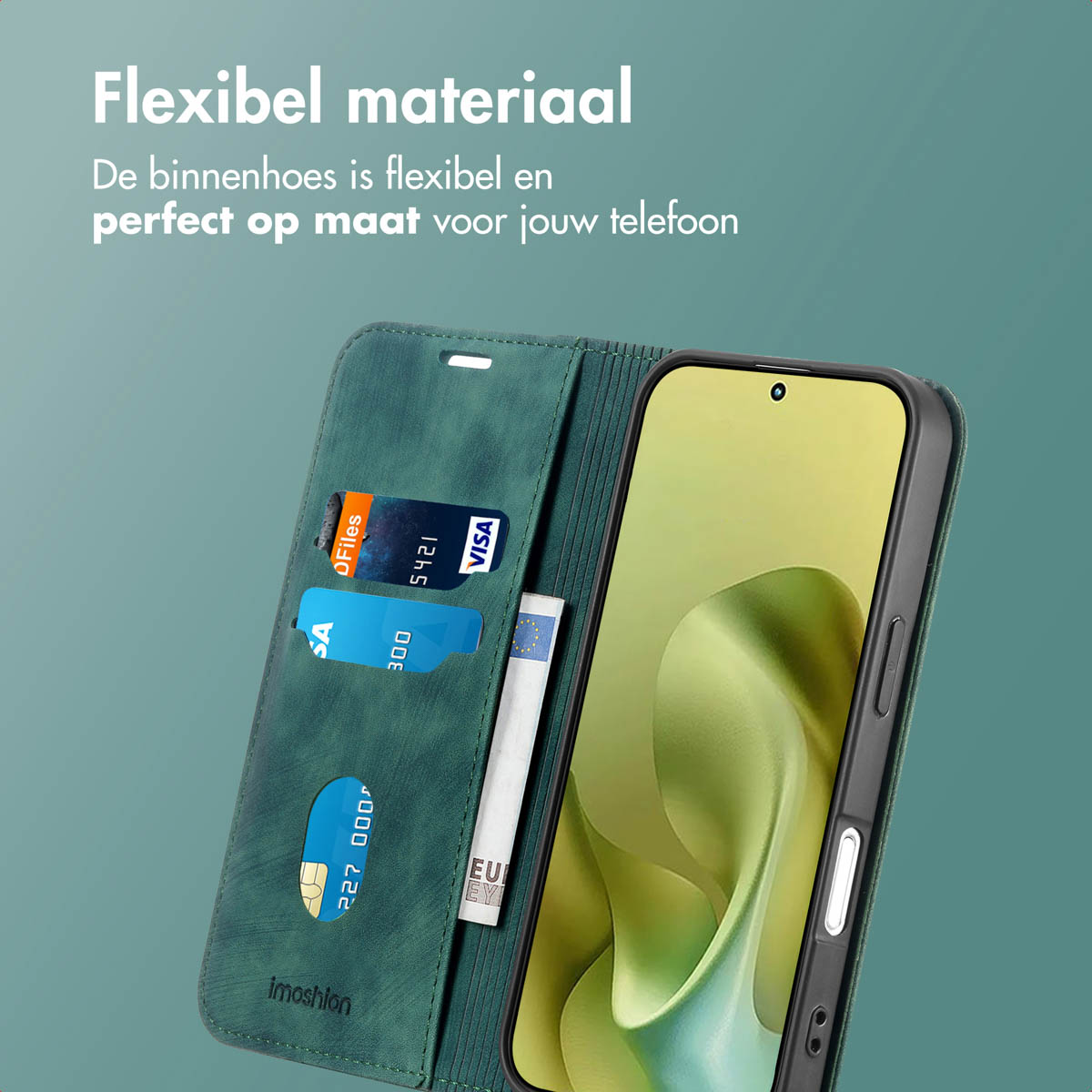Custodia verde con carte di credito e telefono all'interno. Testo olandese: 'Materiale flessibile'.