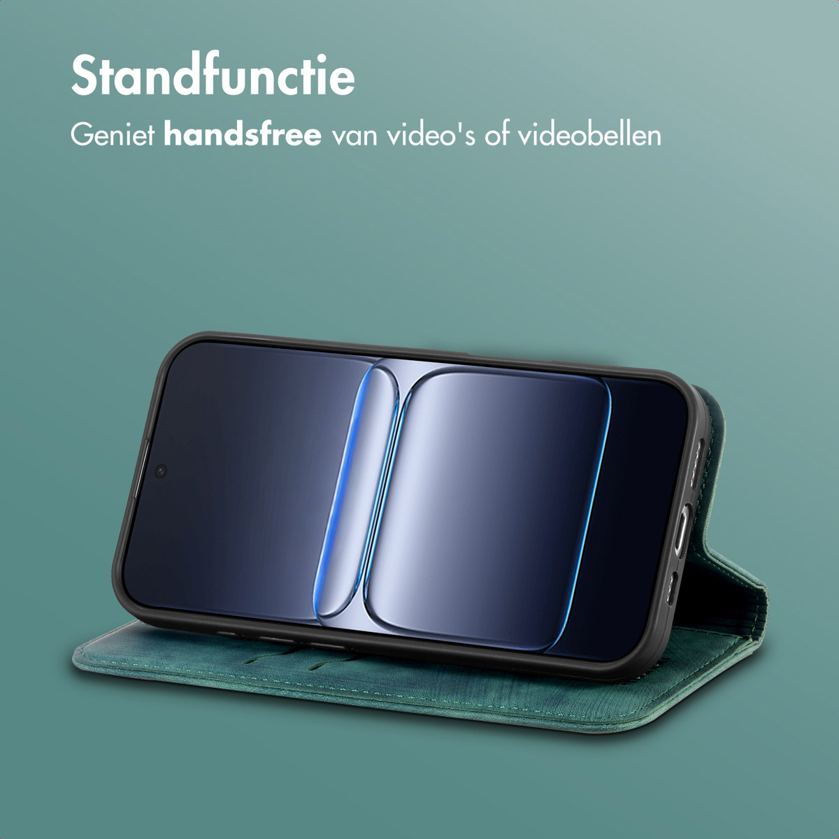 Uno smartphone in una custodia verde è esposto su uno sfondo verde. Lo schermo è rivolto verso l'alto, con testo in alto.