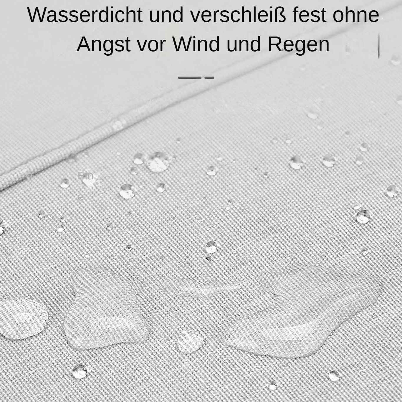 Nahaufnahme eines grauen Stoffes mit Wassertropfen. Text oben: wasserdicht und wind-/regenfest.