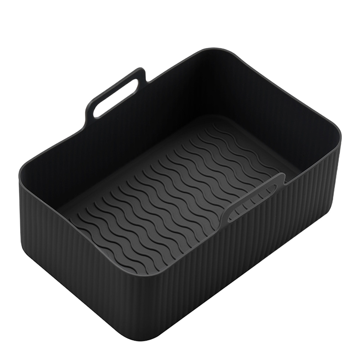 Ein schwarzer, rechteckiger Airfryer-Korb mit wellenförmigen Linien am Boden und Griffen an den Seiten, vor weißem Hintergrund.