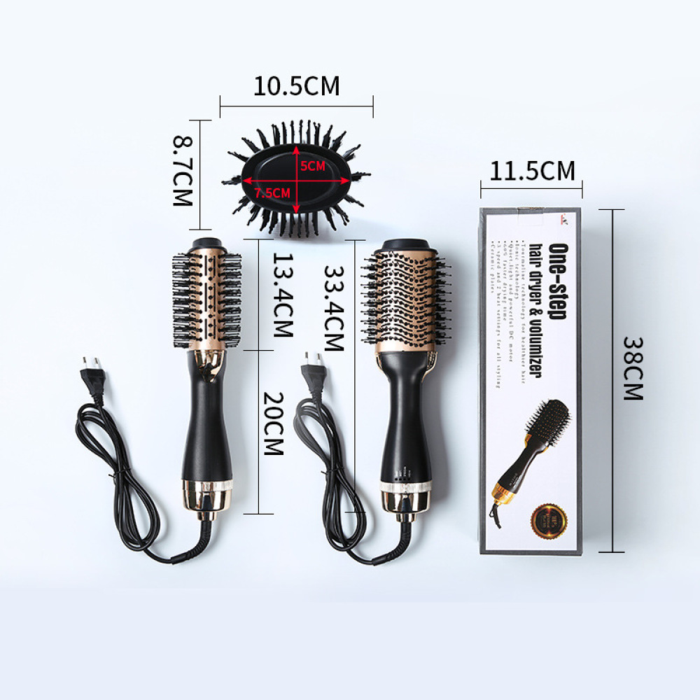 Ein Set aus Haartrockner und Volumenverstärker mit markierten Abmessungen. Enthält einen Bürstenkopf, zwei Haartrockner und die Produktbox.