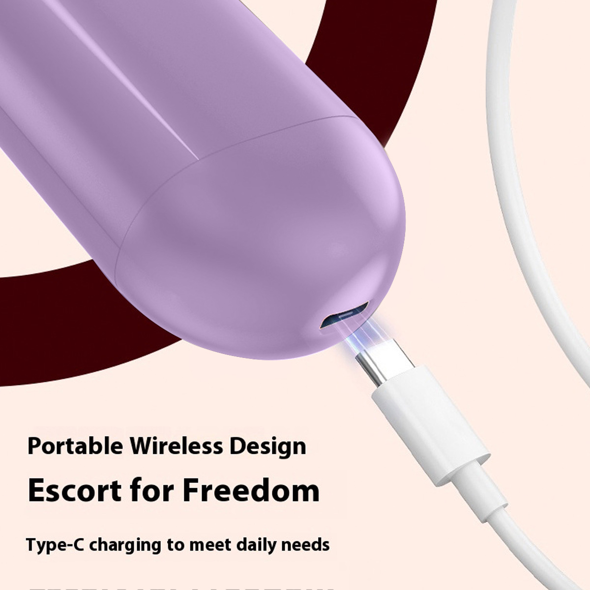 Nahaufnahme eines lilafarbenen Geräts, das mit einem weißen Kabel aufgeladen wird. Der Hintergrund ist ein sanftes Beige mit braunen und weißen Akzenten.